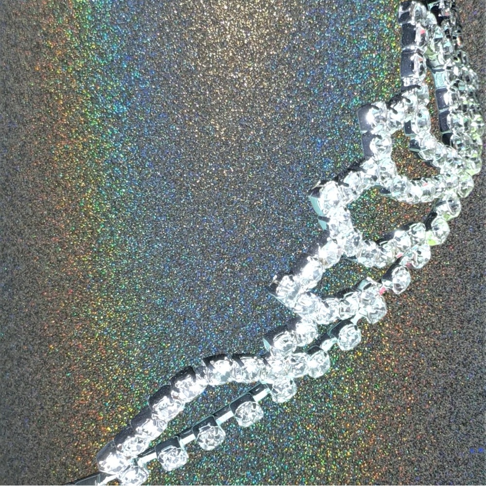 Silver Rhinestone Tiara - New with Tags - Picture 11 of 13
